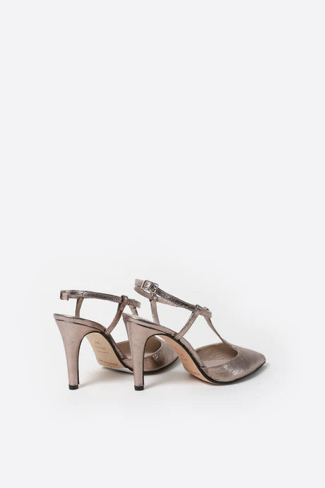 zapato salon metalizado