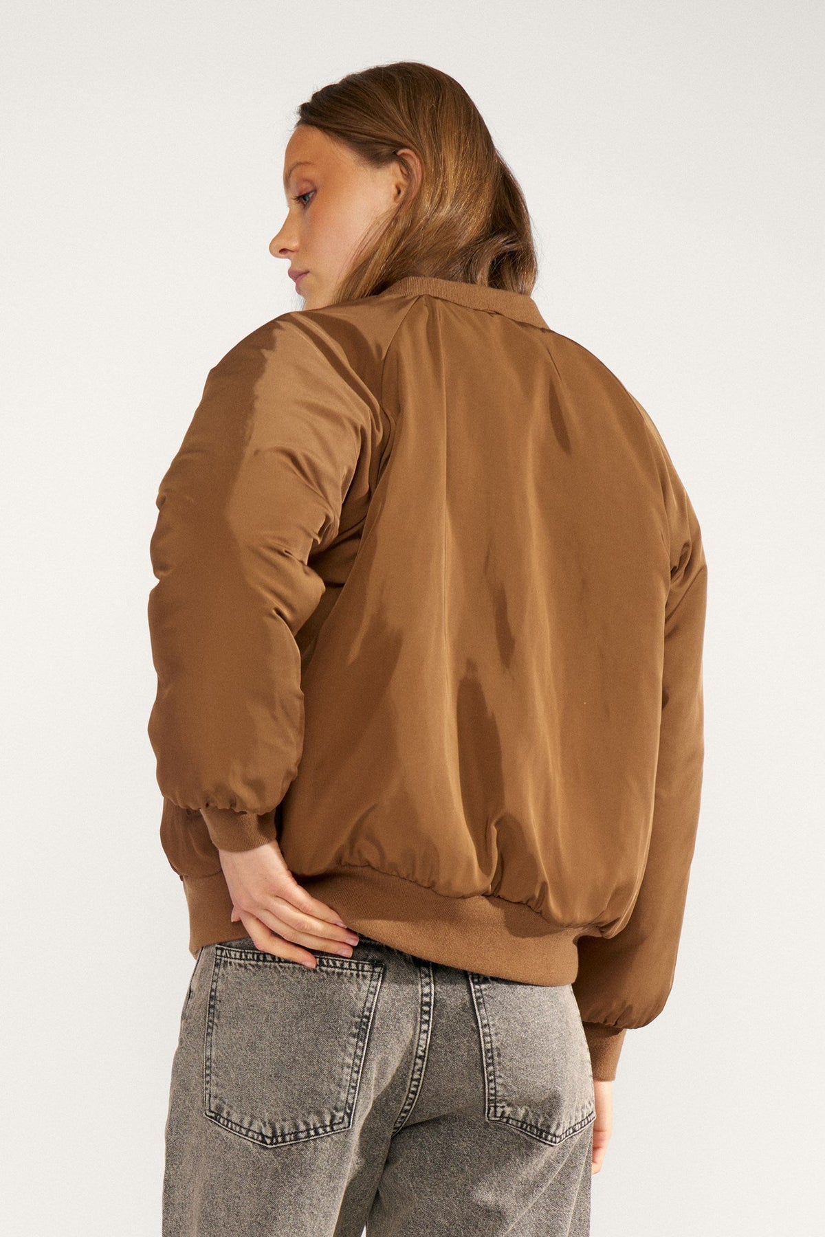 Chaqueta de mujer bomber reversible de borreguito