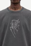 Camiseta oversize gris oscuro unisex con estampado frontal
