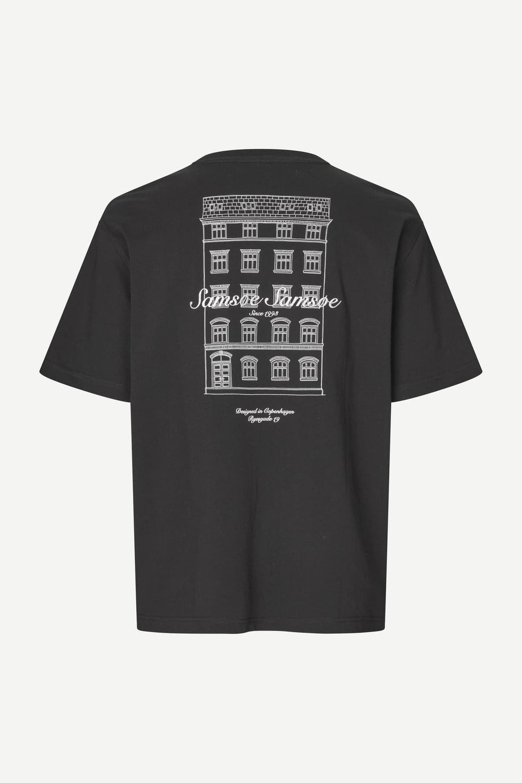Camiseta oversize negra unisex con estampado gráfico