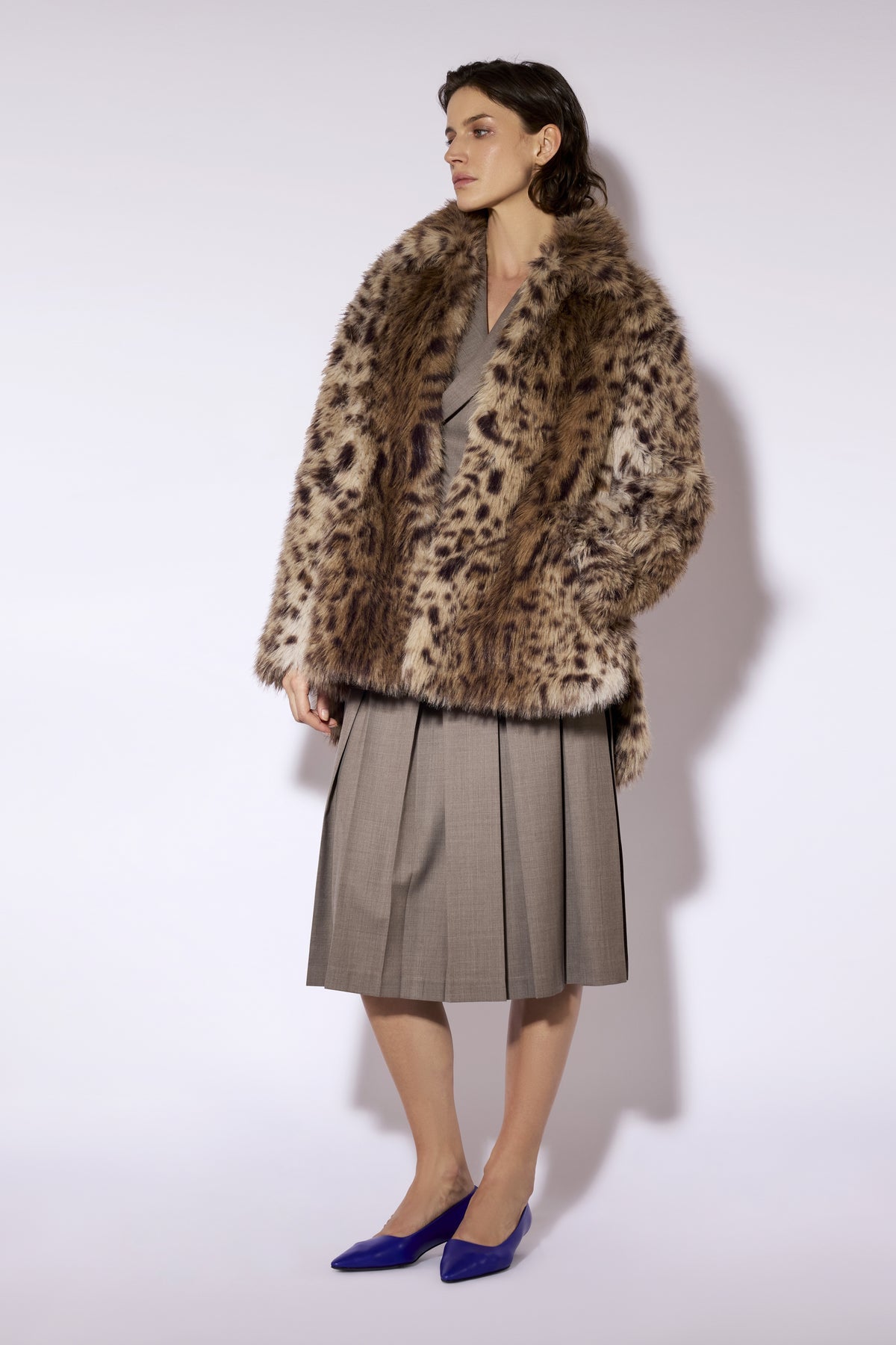 Chaqueta corta de pelo animal print