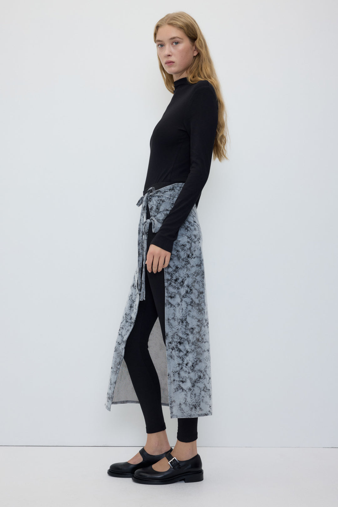 Falda pareo midi asimetrica gris efecto marmolado💰