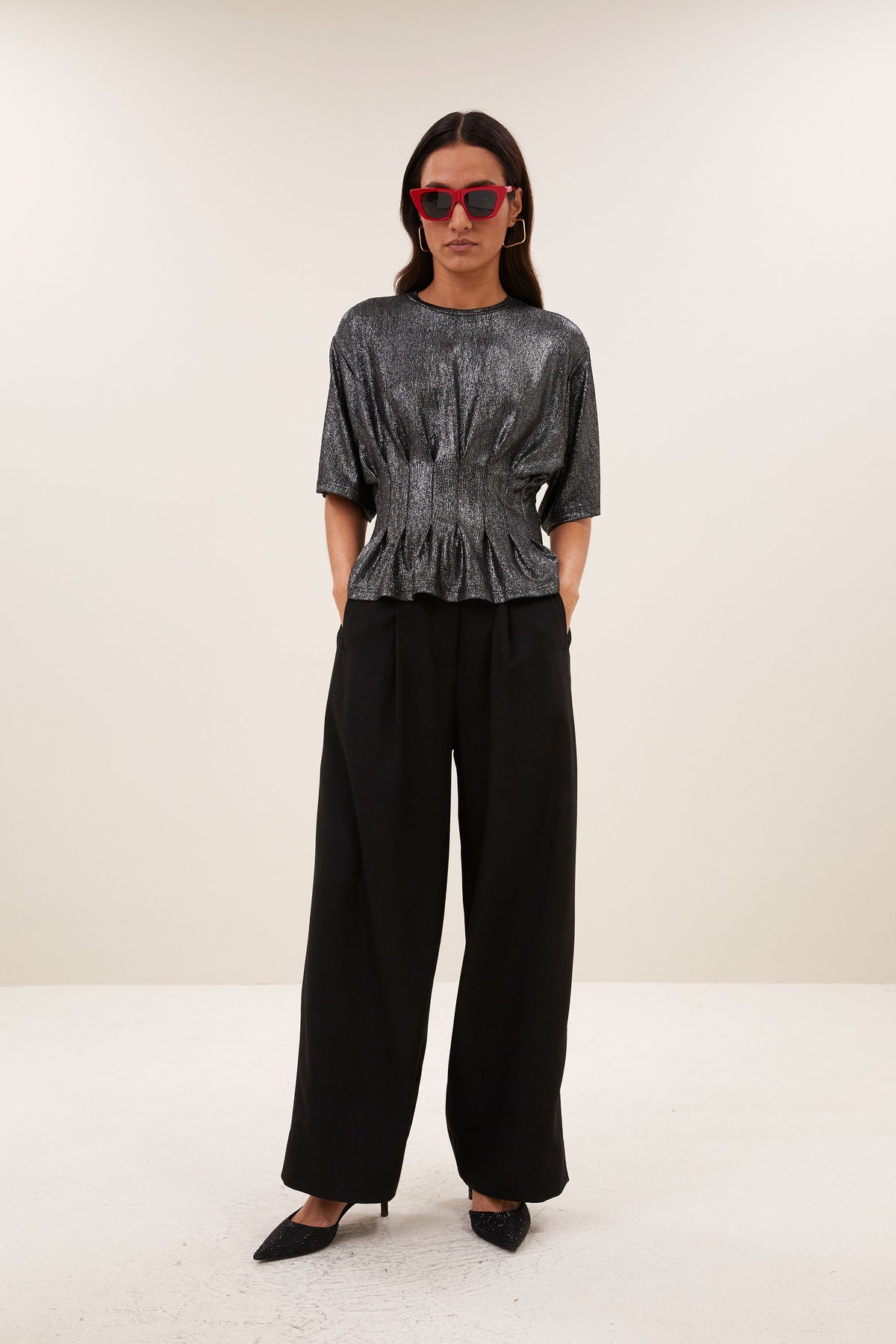 Pantalones tipo barrel de mujer negros