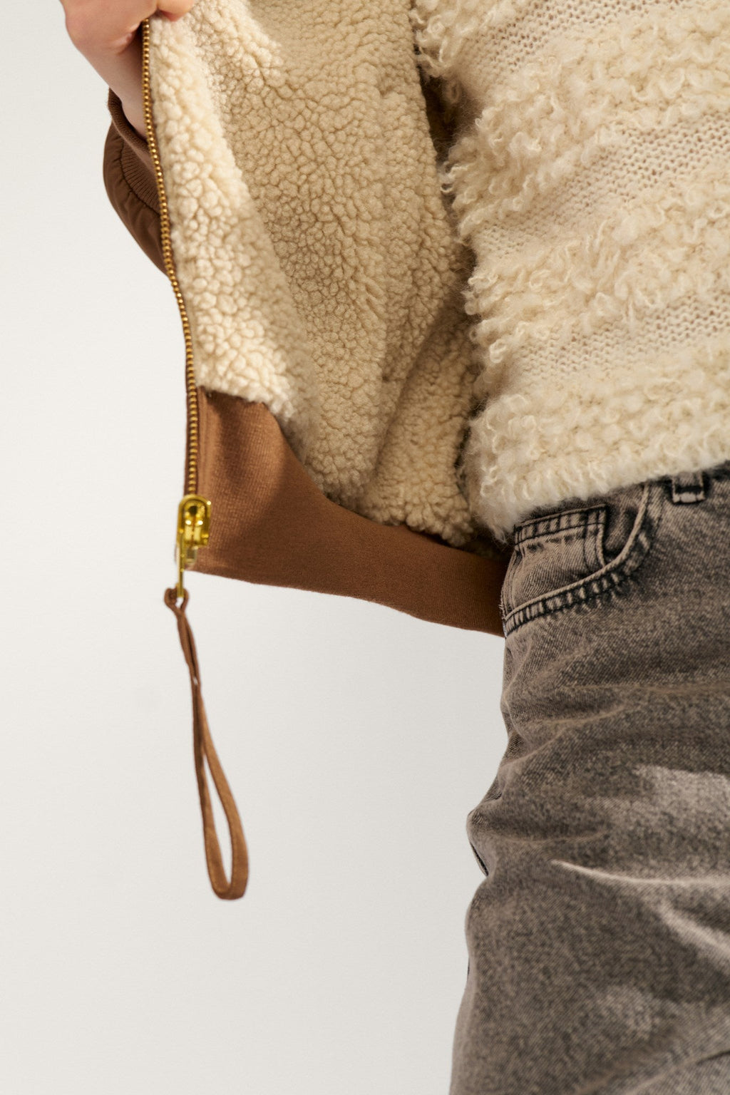 Chaqueta de mujer bomber reversible de borreguito