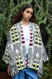 Kimono acochado con estampado  ikat