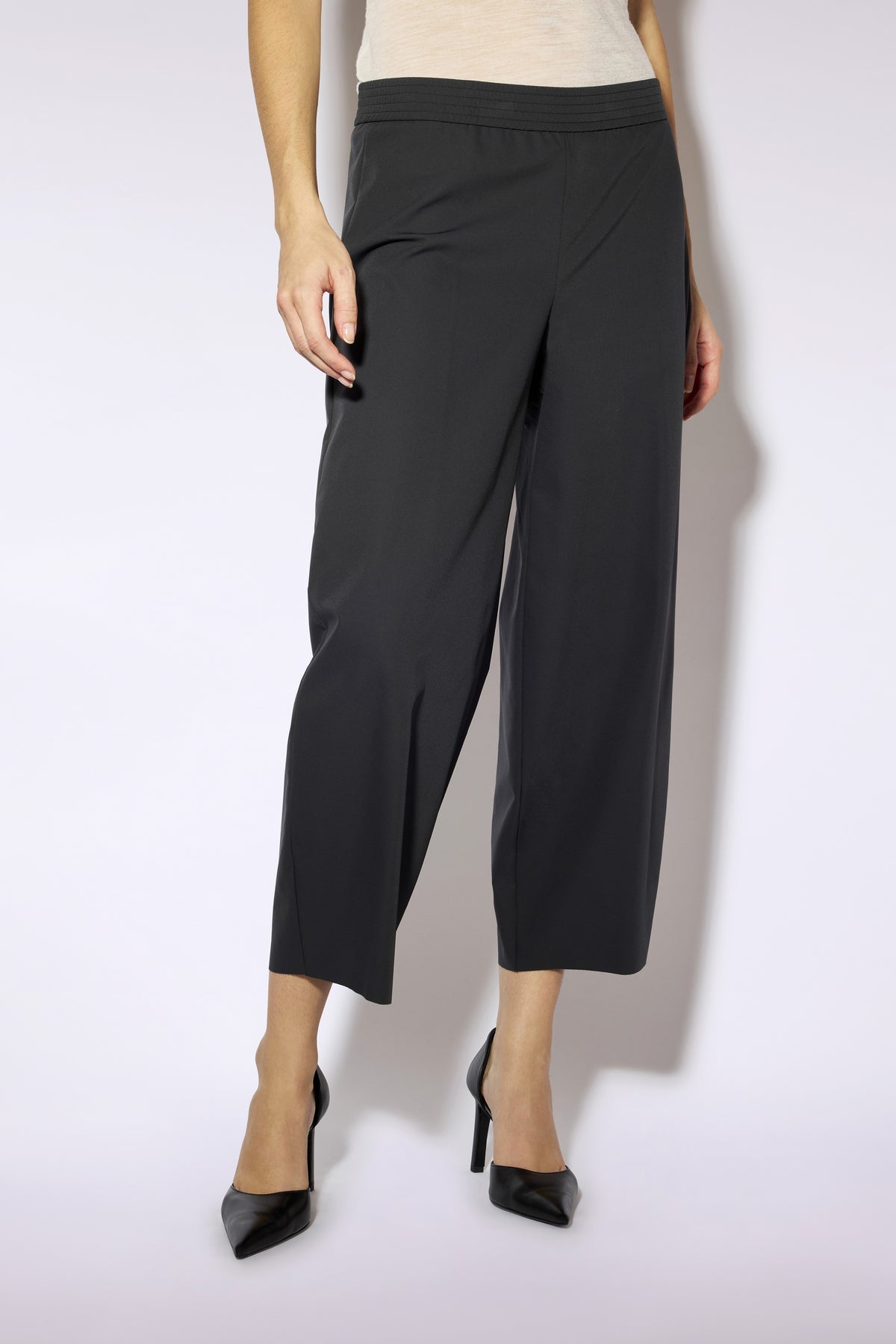 Pantalón fluido negro efecto barrel