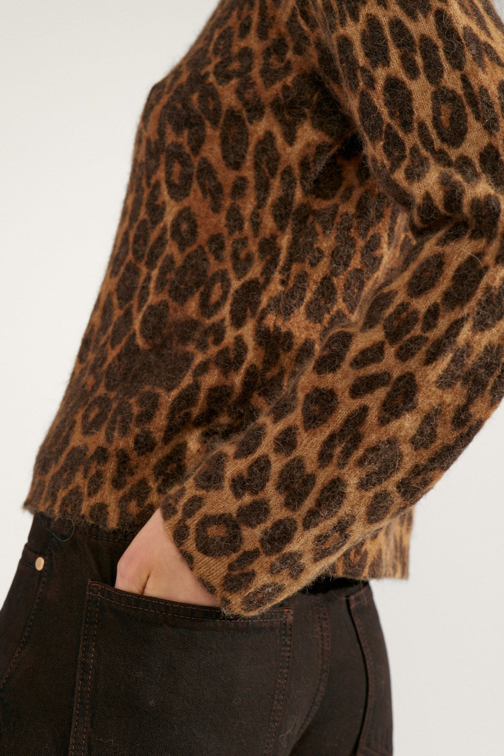 Jersey de punto de mujer con estampado de leopardo