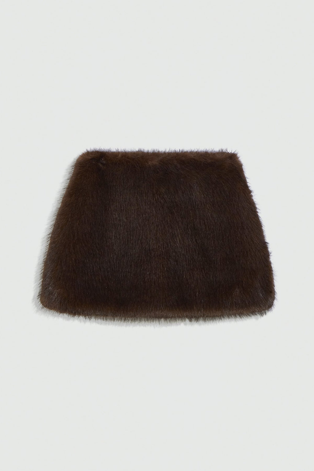 Cuello de pelo marron