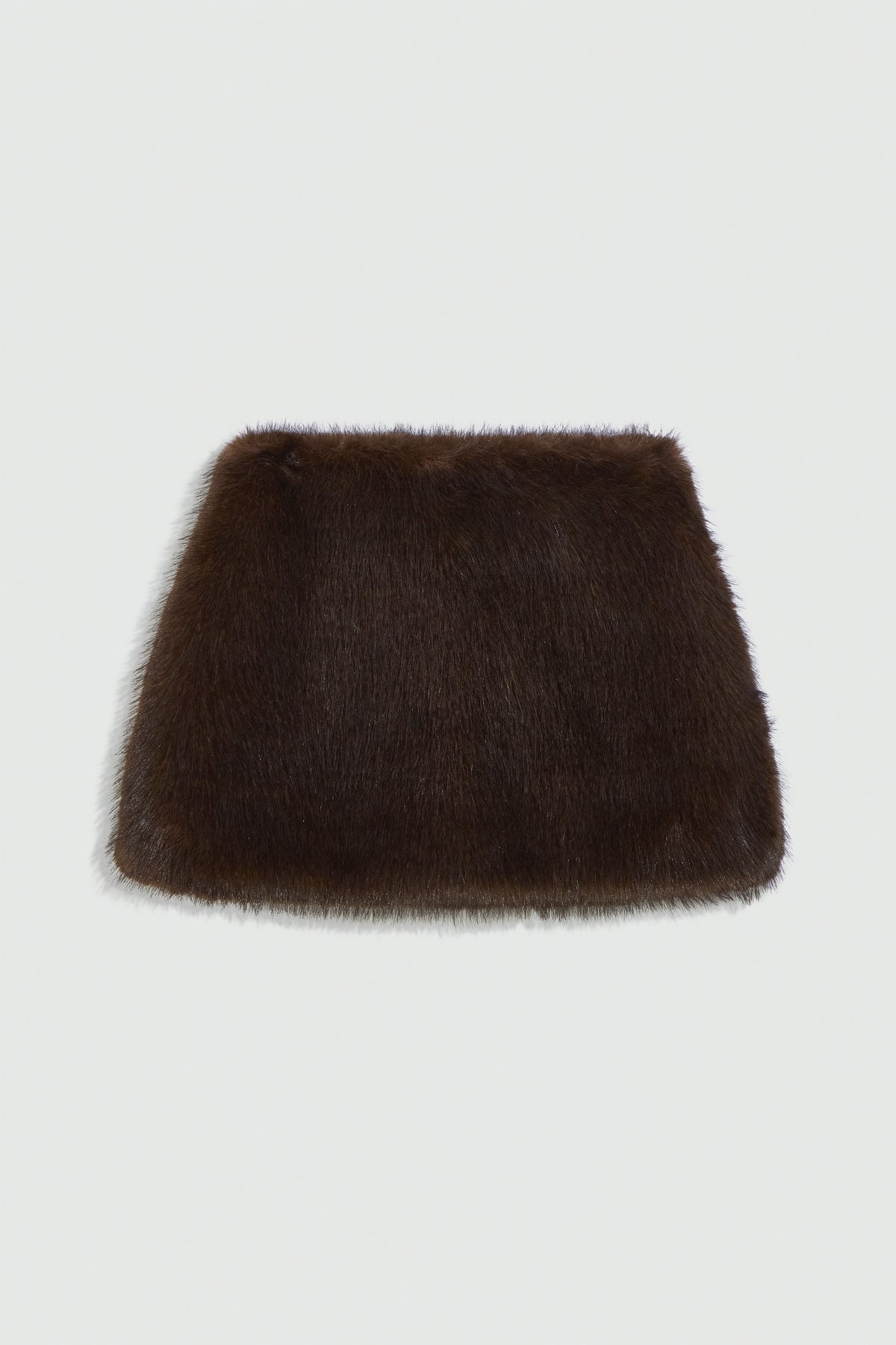 Cuello de pelo marron