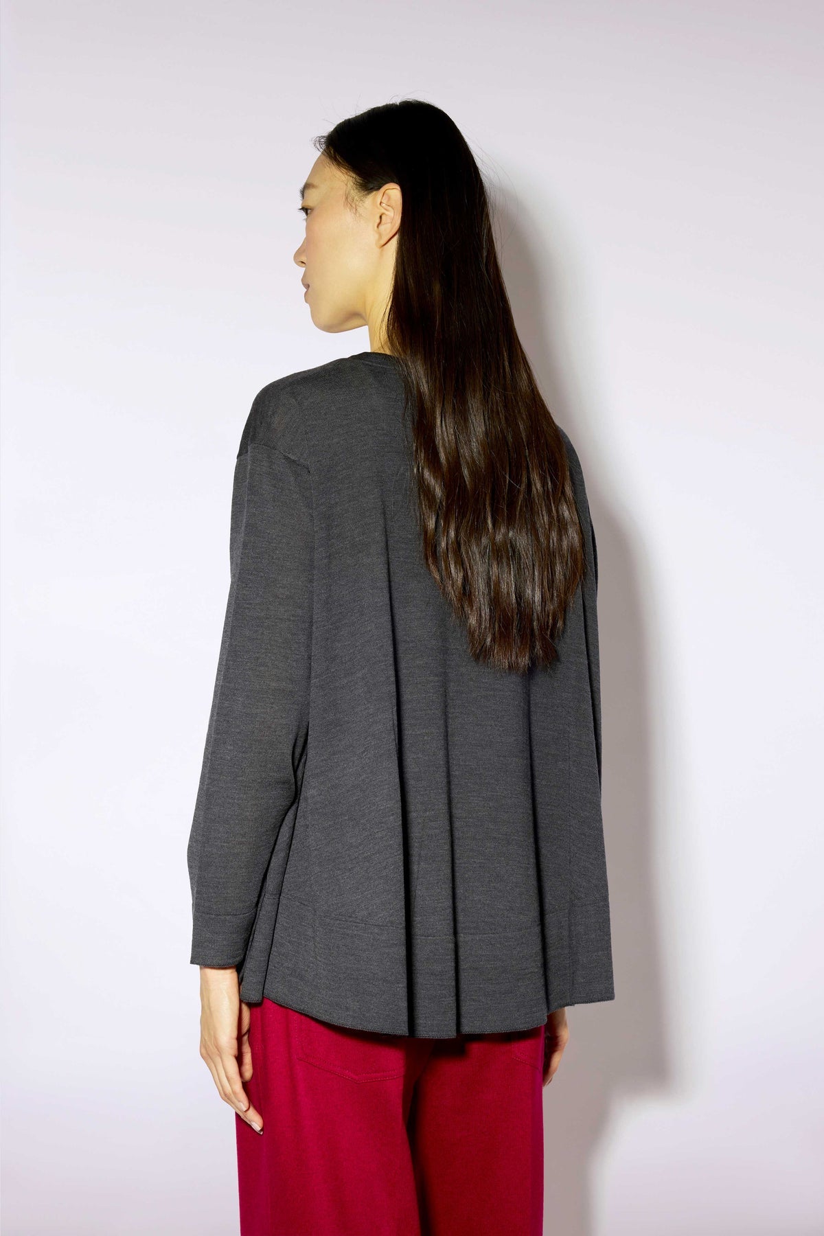 Jersey gris de lana fria