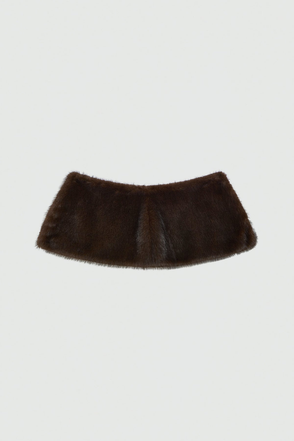 Cuello de pelo marron