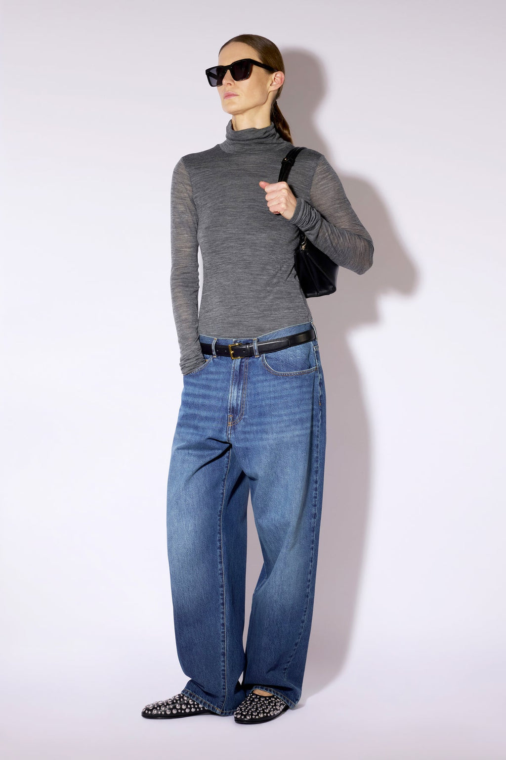 Jersey de cuello alto gris