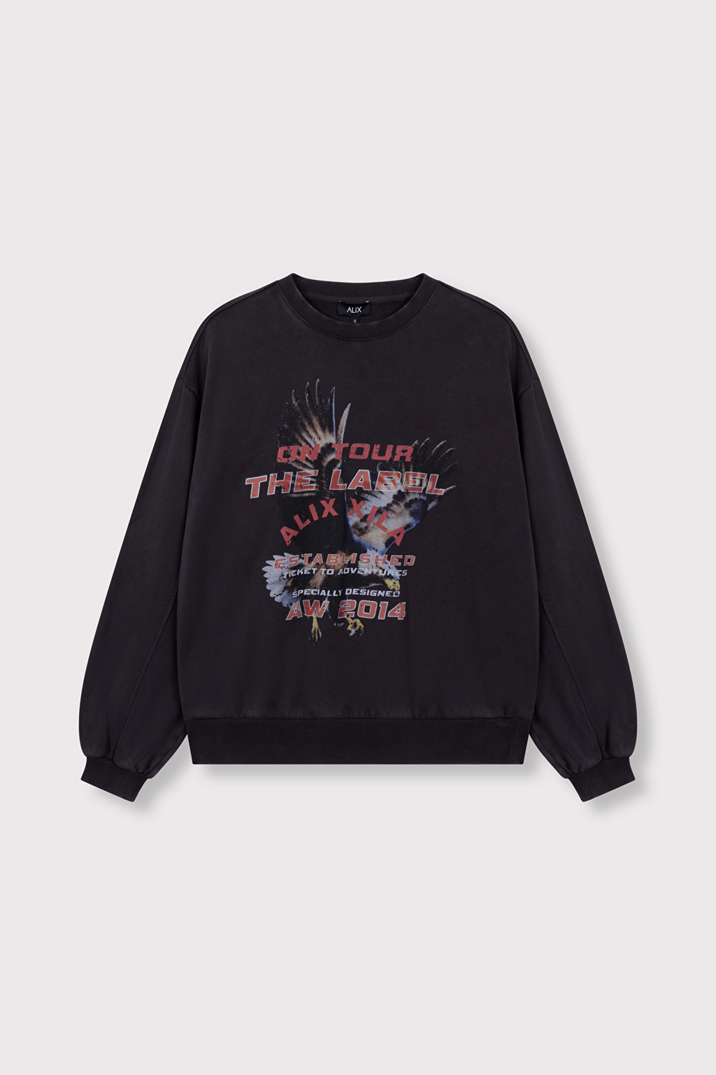 Sudadera Negra Con Estampado Gráfico
