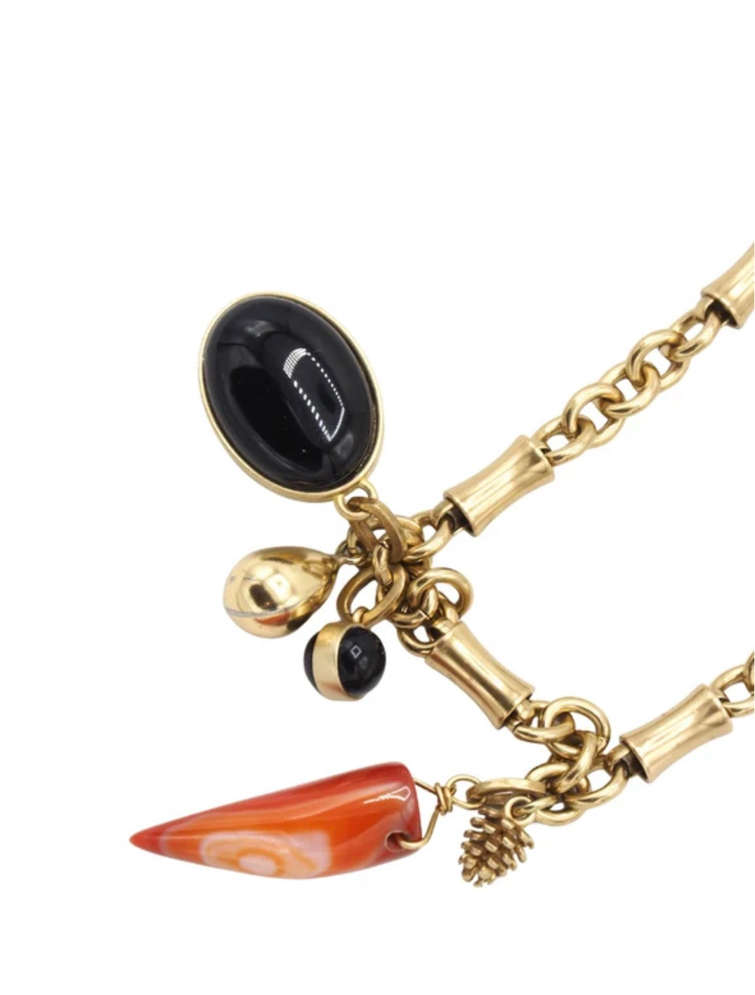 Collar dorado largo con charms y piedras