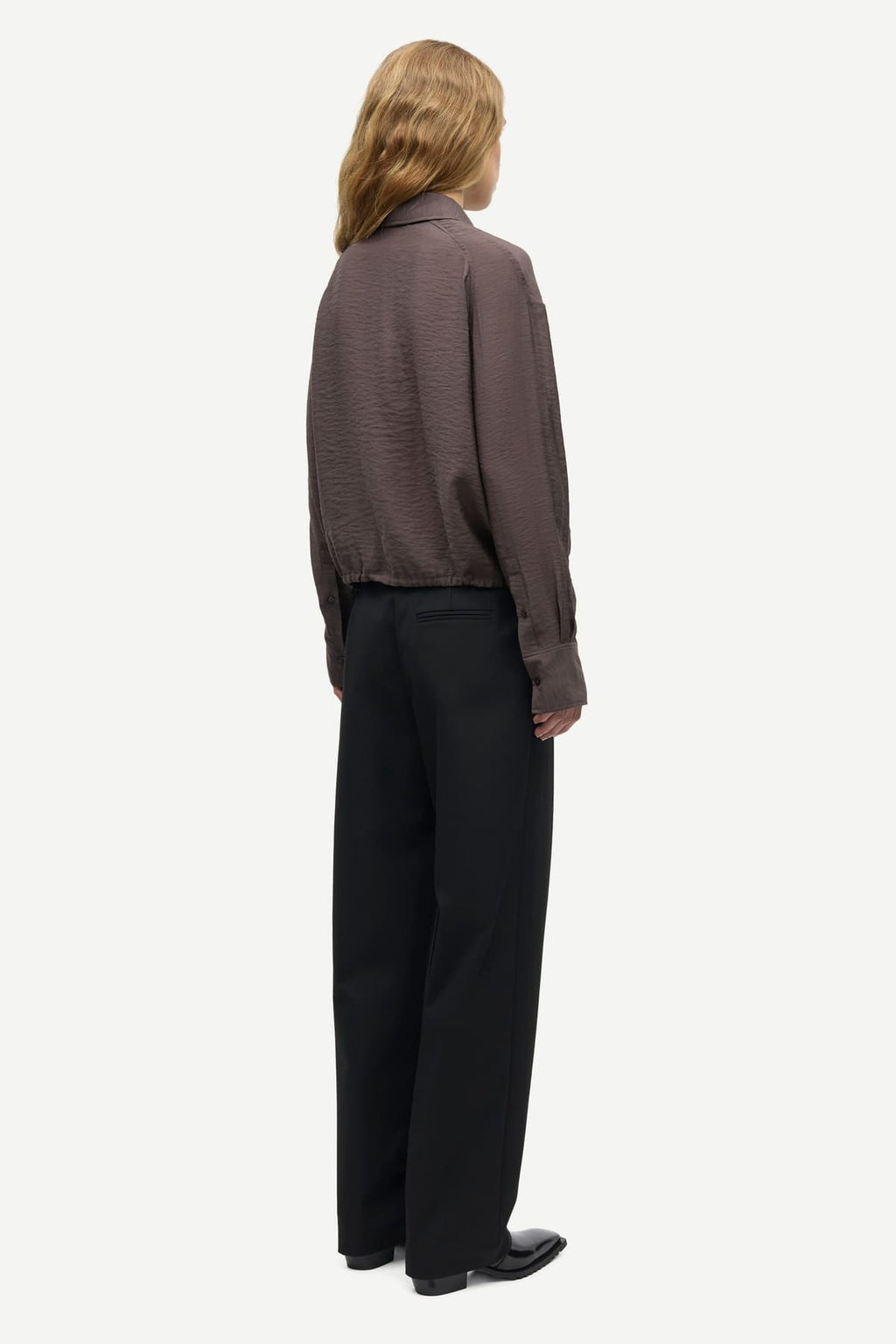 Camisa mujer marron con cordon en el bajo