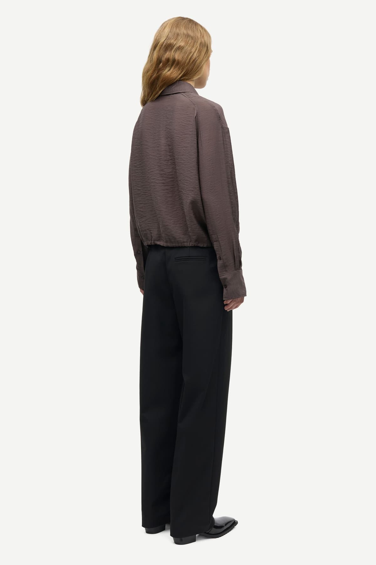 Camisa mujer marron con cordon en el bajo