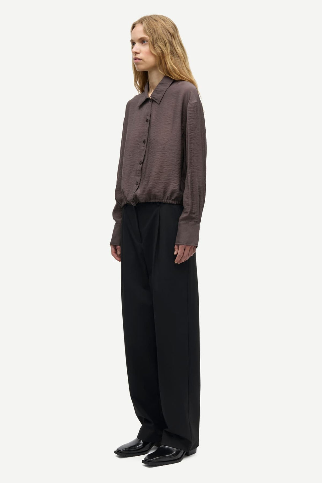 Camisa mujer marron con cordon en el bajo
