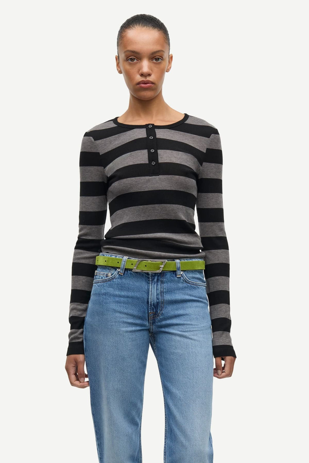 Jersey de punto de rayas gris y negro
