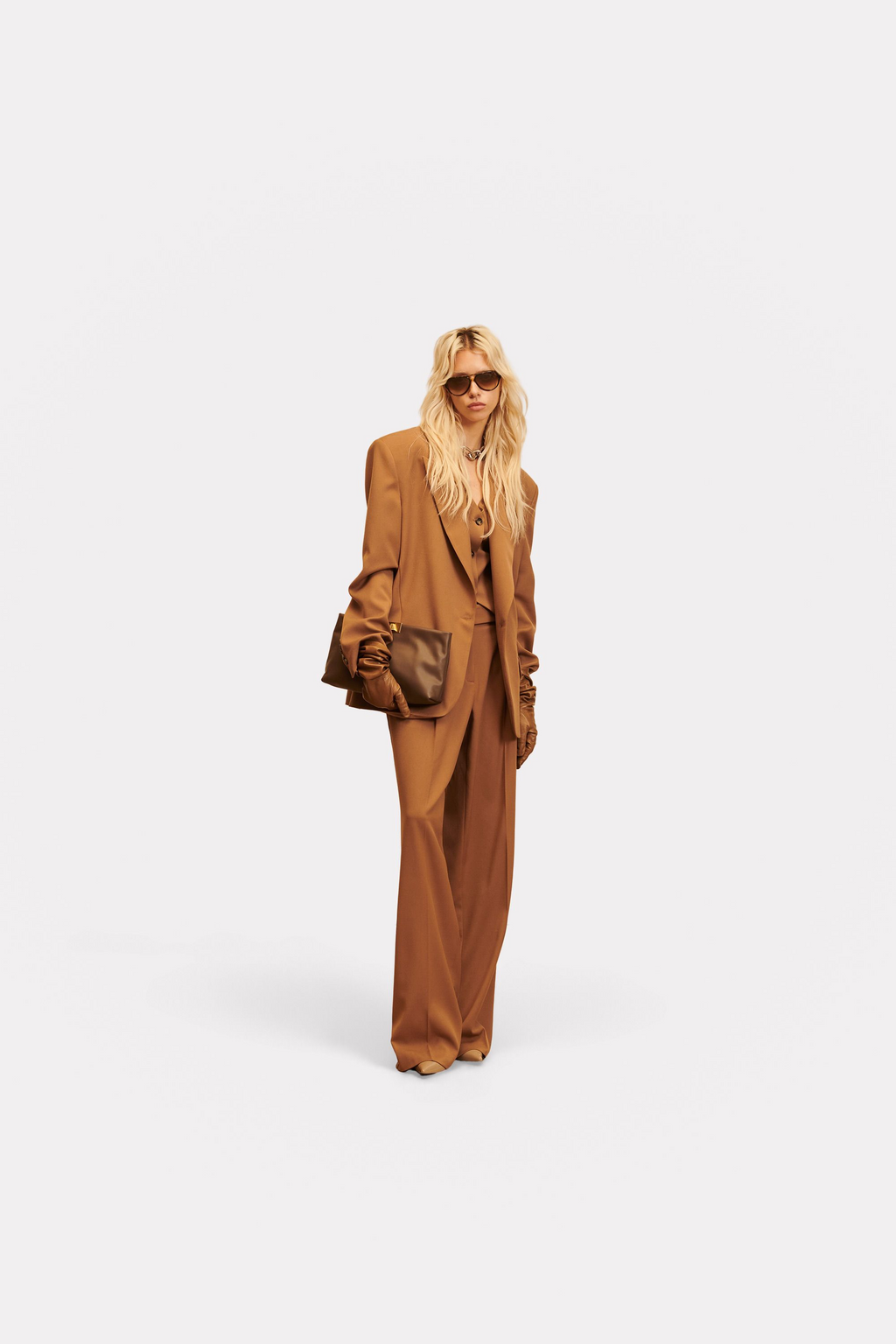 Blazer de traje entallado camel