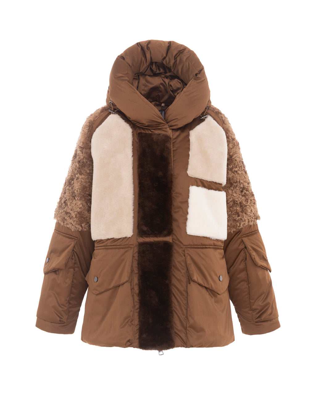 Chaqueta reversible acolchada patchwork en tonos marrón y crudo