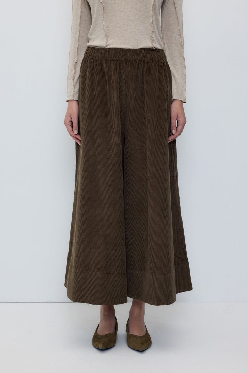 Pantalón de pana kaki RITA ROW