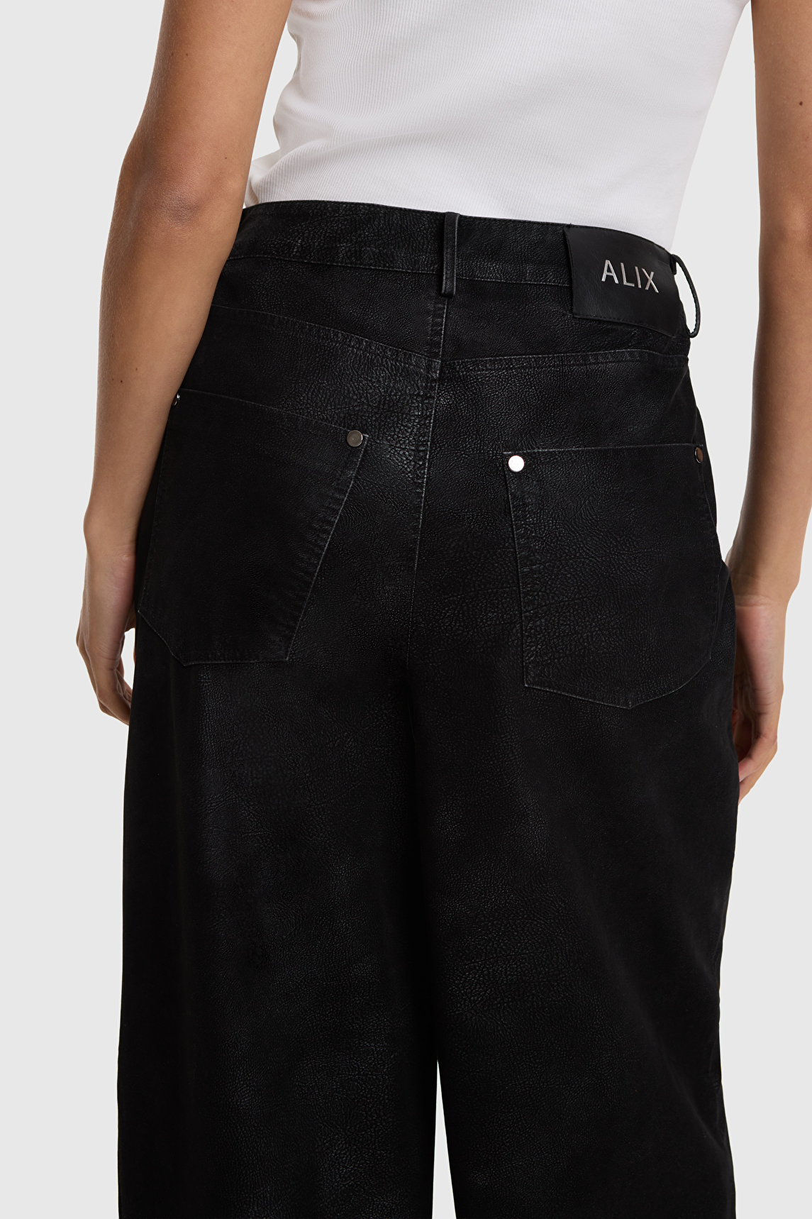 pantalón efecto gamuza de cinco bolsillos