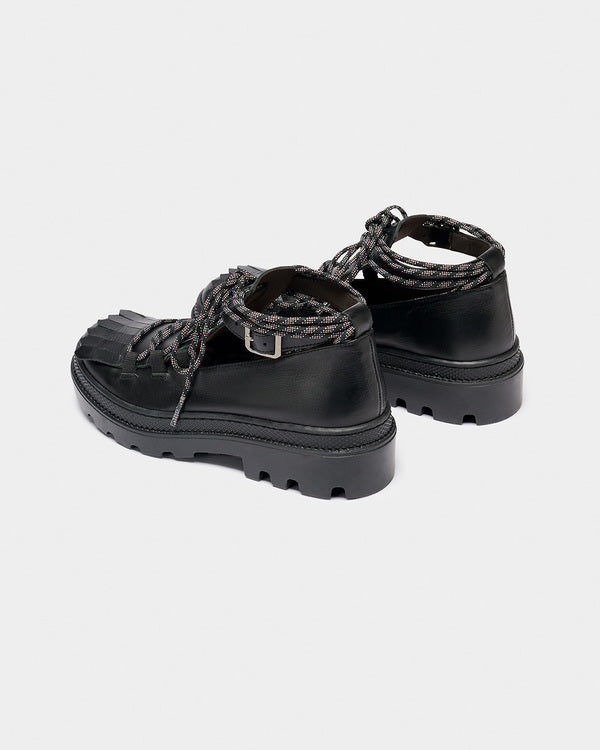 Zapatos  con cordones y suela track