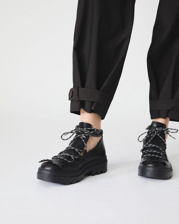 Zapatos  con cordones y suela track